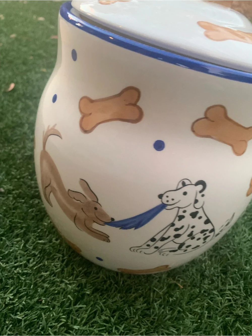 Inspirado Stonelite Dog Treat Jar with Blue Trim and Tan Bone Motifs